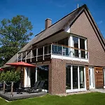 Residenz - Haus Luft - Penthouse - Sauna - Parkplatz Prázdninový dům *