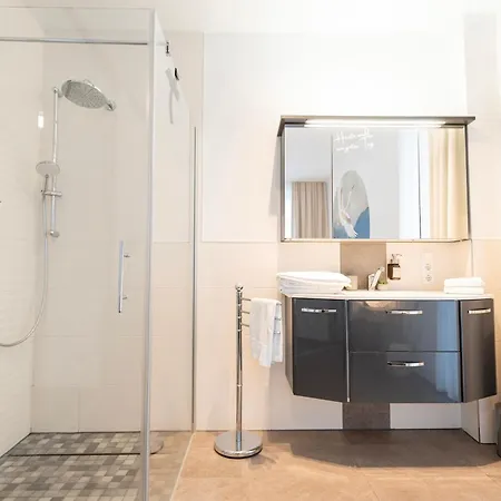 Ferienhaus Residenz - Haus Luft - Penthouse - Sauna - Parkplatz Bad Zwischenahn