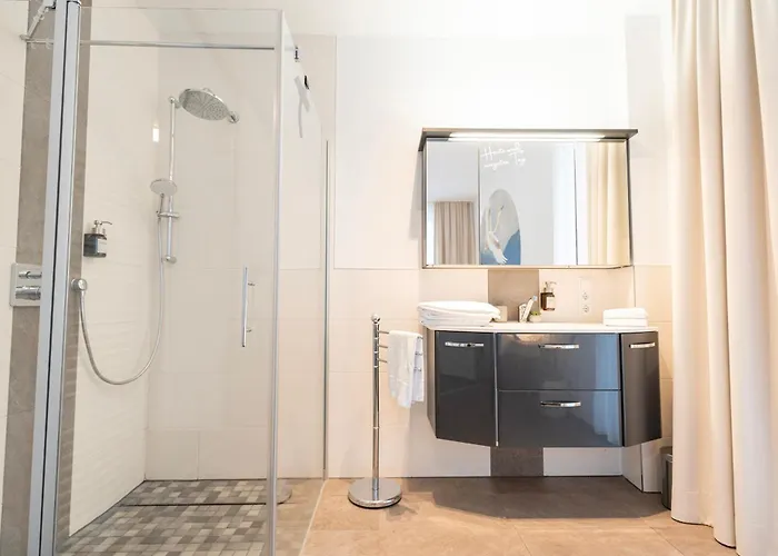 Feriehus Residenz - Haus Luft - Penthouse - Sauna - Parkplatz Bad Zwischenahn